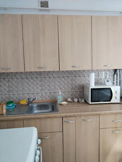 Inchiriez apartament cu 2 camere - 2