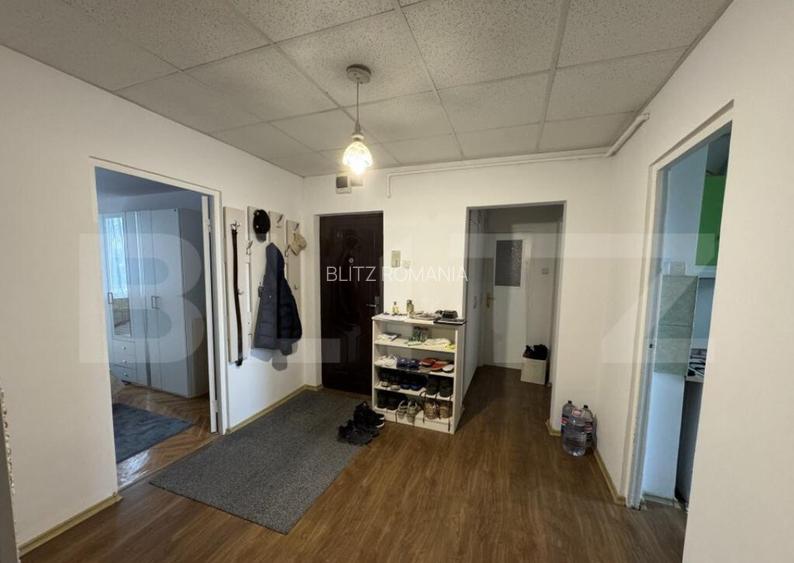 Apartament cu 4 camere,zona Progresul Apartament cu 4 camere,zona Progresul