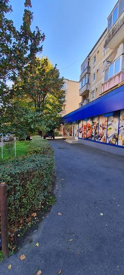 Vand spatiu comercial - 1