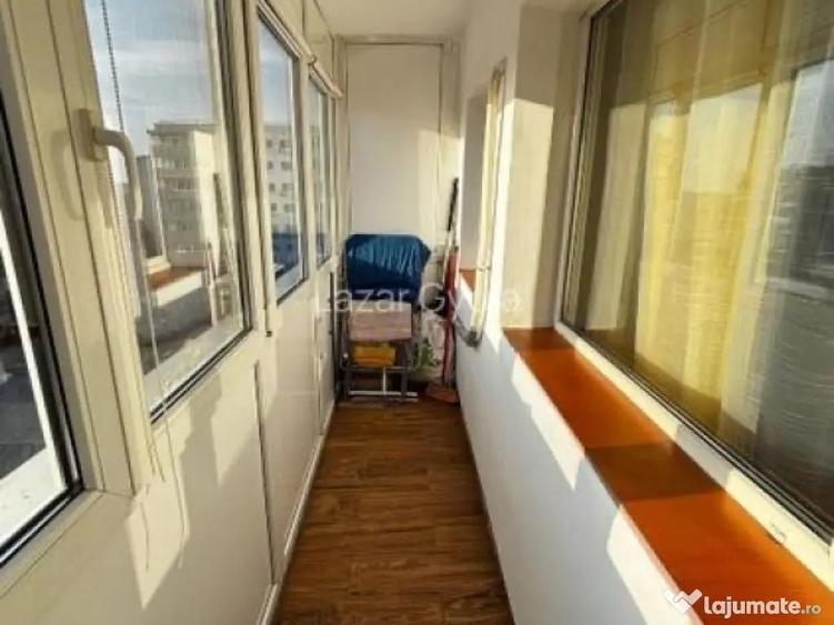 Campia libertatii muncii etaj 8 - 2