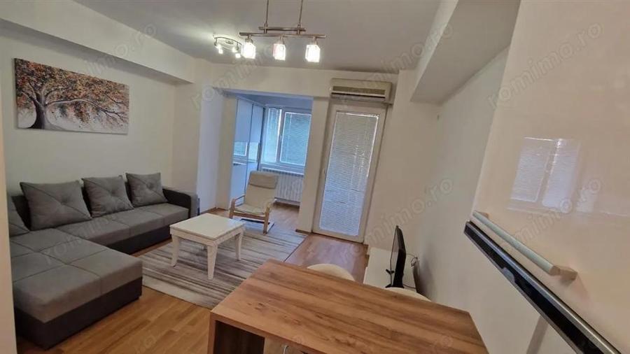 Vanzare garsoniera zona 13Septembrie - 5