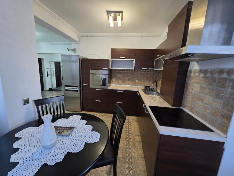 De închiriat Apartament 3 camere strada Marin Preda + locuri parcare - 6