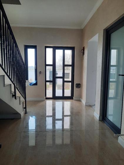 FARA COMISIOANE casa P+M cu 5 camere mari 4 bai 3 dresinguri finisata LA CHEIE - 58