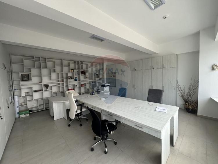 Spațiu de birouri / industrial de vânzare - 1