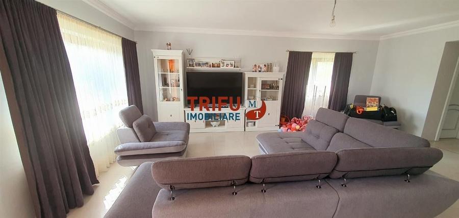 Casă Individuală cu Teren Generos 1467 mp - 1