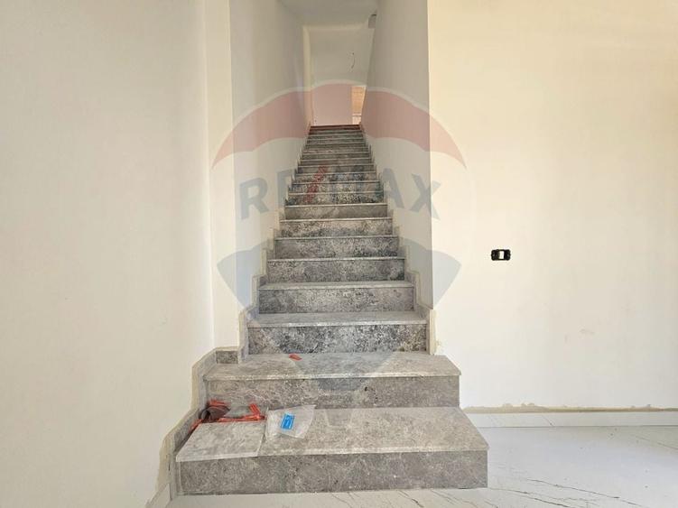 Casă nouă premium de închiriat în zona restaurantului Scoica Constanta - 2