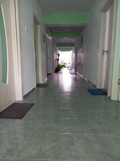 Spa?ii centrale in cladire de birouri - 1