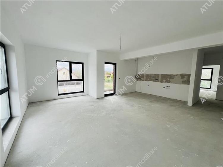 Apartament cu 3 camere si 2 balcone in Selimbar zona Shopping City - 3