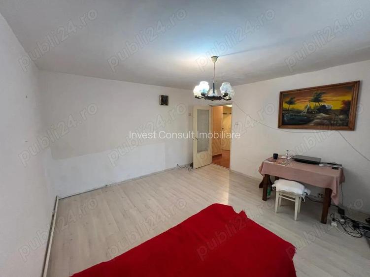 Apartament 3 camere - Micro 16 Str. Sanatatii Apartament 3 camere - Micro 16 Str. Sanatatii