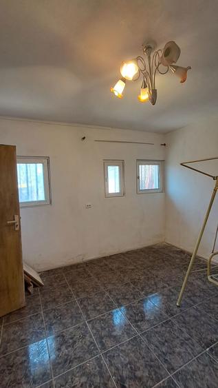 Vand casa curte soseaua Colentina 493 la pod - 4