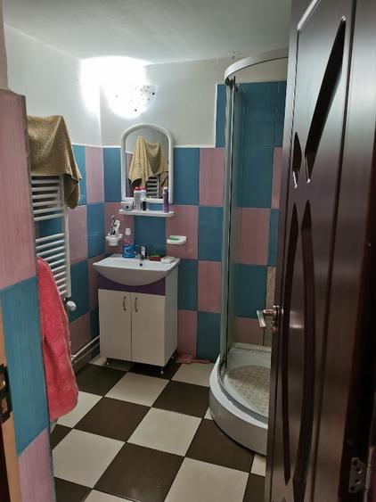 Proprietar vând casă cu etaj - 5