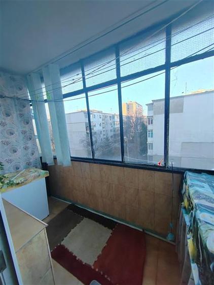 Apartament 3  camere zona Vest Piata Aurora - 5