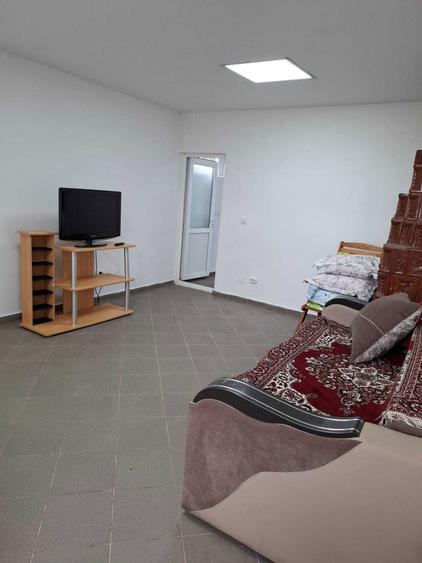 Casa/Spatiu de inchiriat - 3