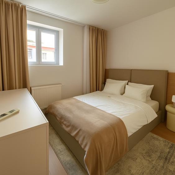 Opanez, vând  ap 3 camere , amenajat de designer, mobilat,utilat - 11