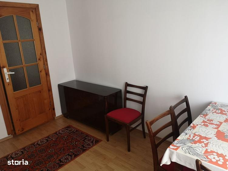 Vand casa lemn in sat Otvesti - 3