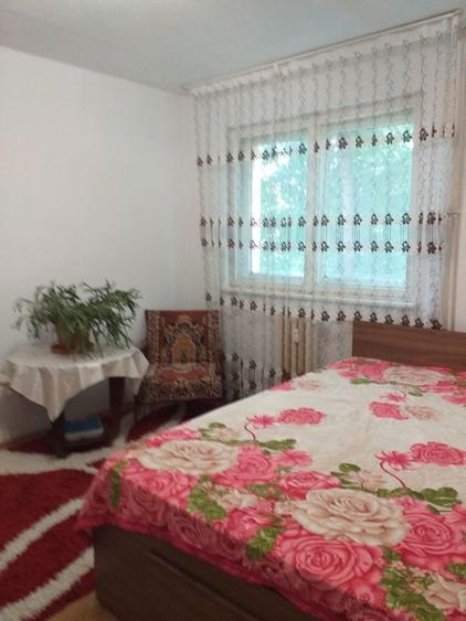 Ofer spre inchiriere apartament 2 camere - 1