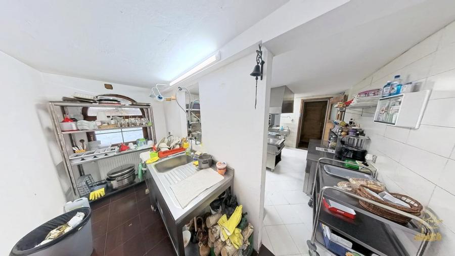 Cabana cu restaurant si 5 camere de vanzare in Vartop - Arieseni - 11