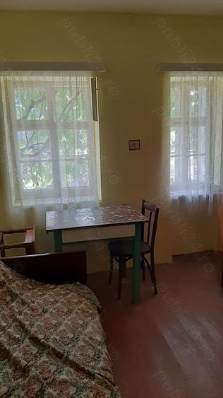 De vanzare casa, curte ?i gradina in Ora?tie - 5