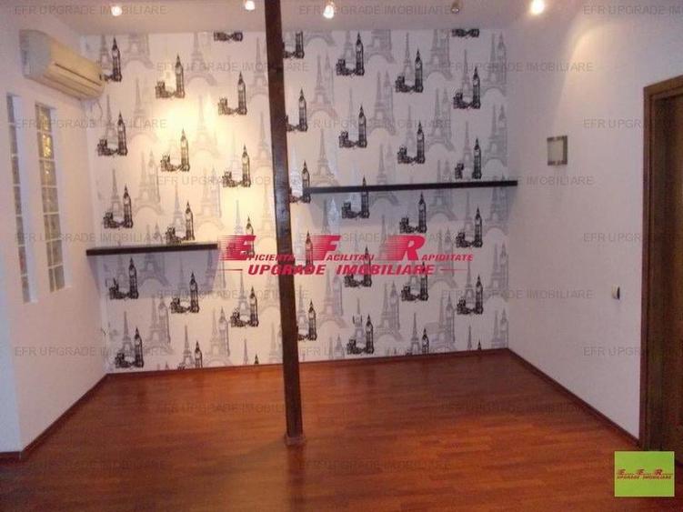 Vilă cocheta de vanzare ?n zona Sala Palatului - 16