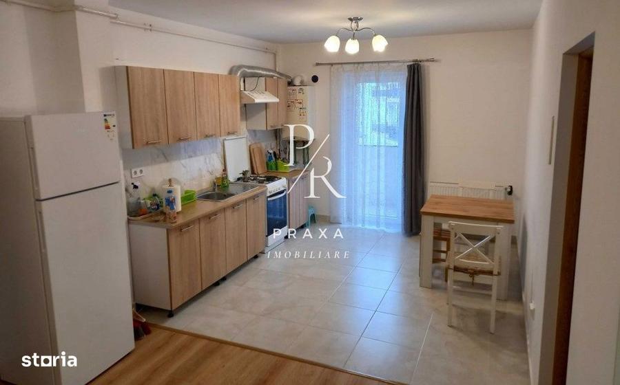 Apartament de vanzare, 2 camere, orientare Sud, parcare inclusa, zona - 1