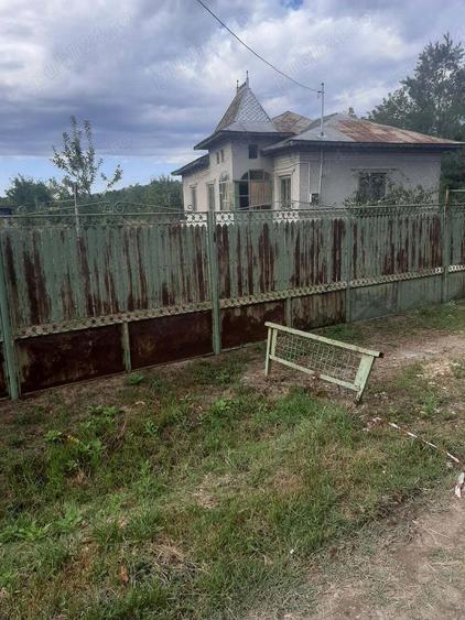 Casa de vanzare Boteni, Dambovi?a - 2