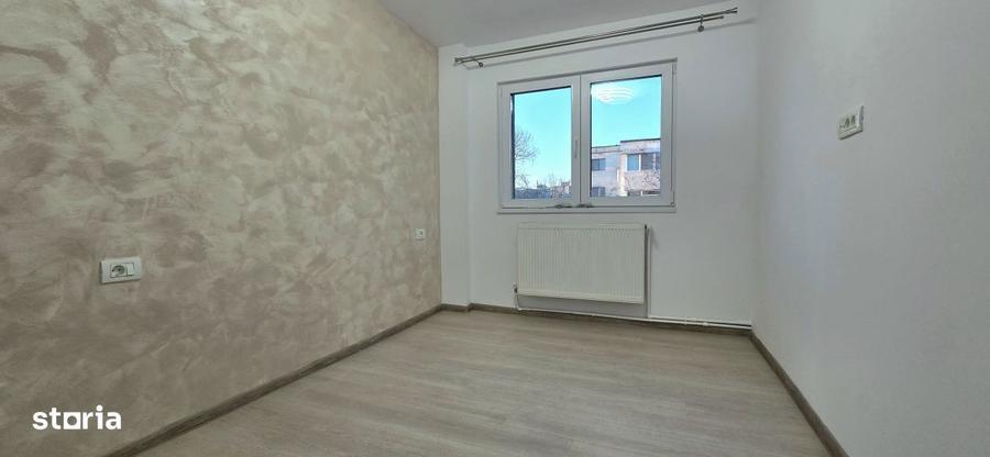 Apartament 4 camere renovat 2025 in Poarta 6 decomandat, 2 bai, et - 2