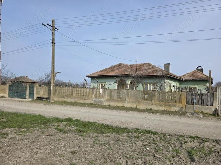 Vand casa comuna Celaru, sat.Soreni ,jud.Dolj - 1