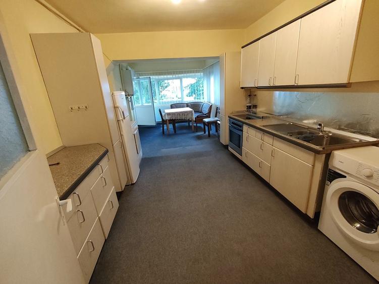 Apartament cu 3 camere în Terezian