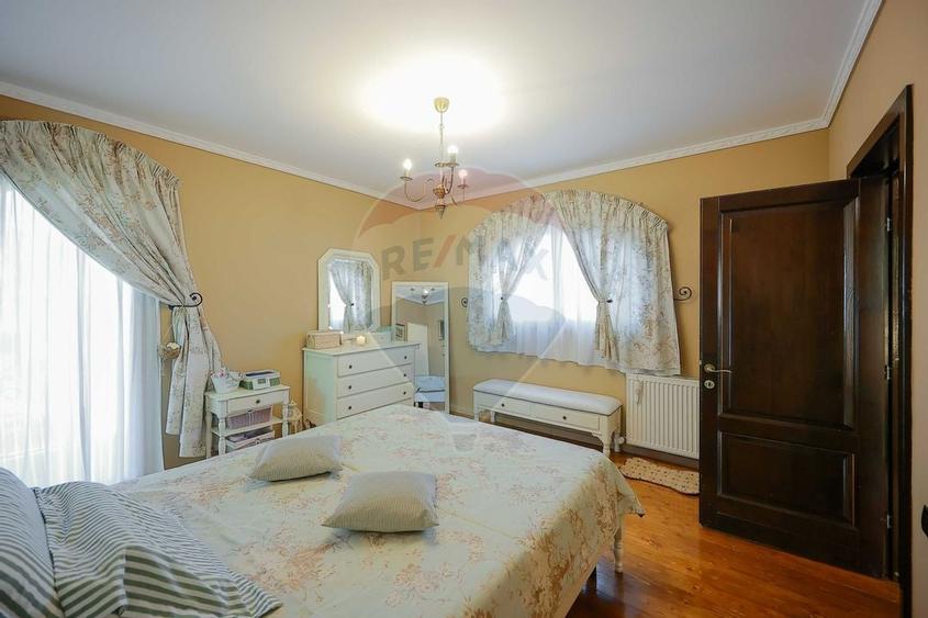Vilă mediteraneană cu 5 camere, Dealuri Oradea - 14