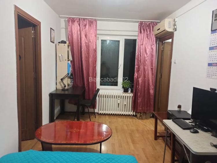 Apartament 2 camere semidecomandat zona Ciresica