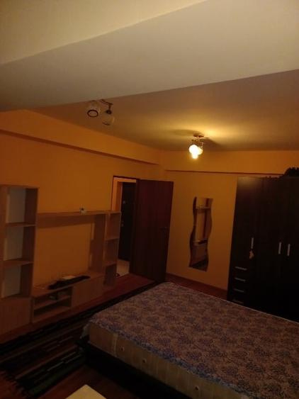 Proprietar,  Vând apartament studio în Ghimbav Brașov - 2