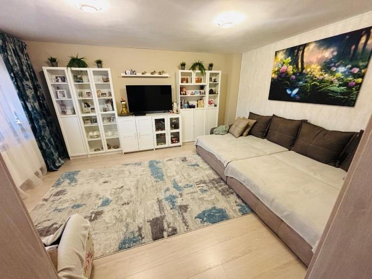 Casă de vânzare P+M, 174 mp construiți, teren 691 mp - 8