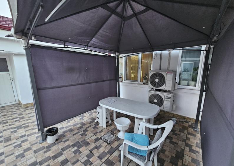 Casa situata in zona DACIA - 11