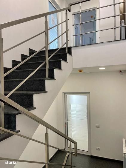 Inchiriez spatii birouri. 90m2- 100m2- 180m2 - 4