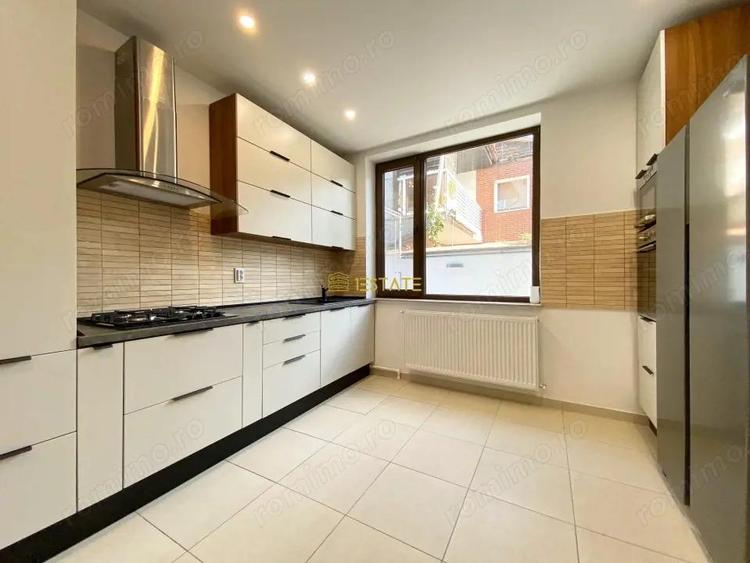 Aviatiei | metrou Aurel Vlaicu | Vila P+2E+pod, 5 camere, 3 bai, curte de 155mp - 2