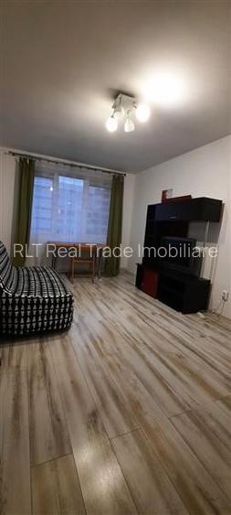 Apartament cu 2 camere semidecomandat în Centrul Civic Apartament cu 2 camere semidecomandat în Centrul Civic