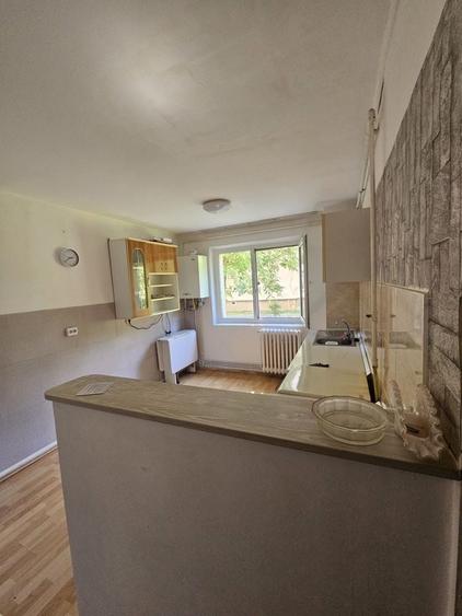 Apartament 2 camere de vanzare zona Pietei - 2