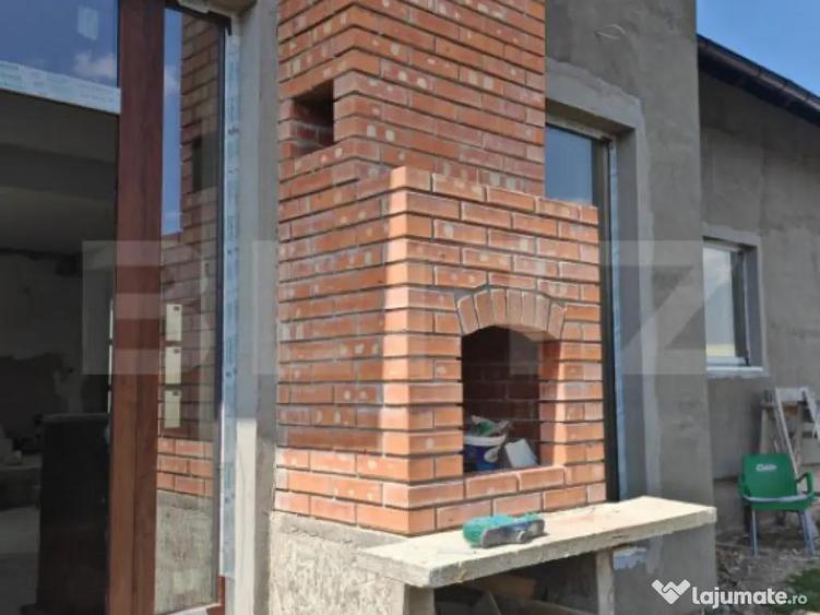 Casa de vanzare Tarlungeni 5 camere, teren, garaj, in - 3