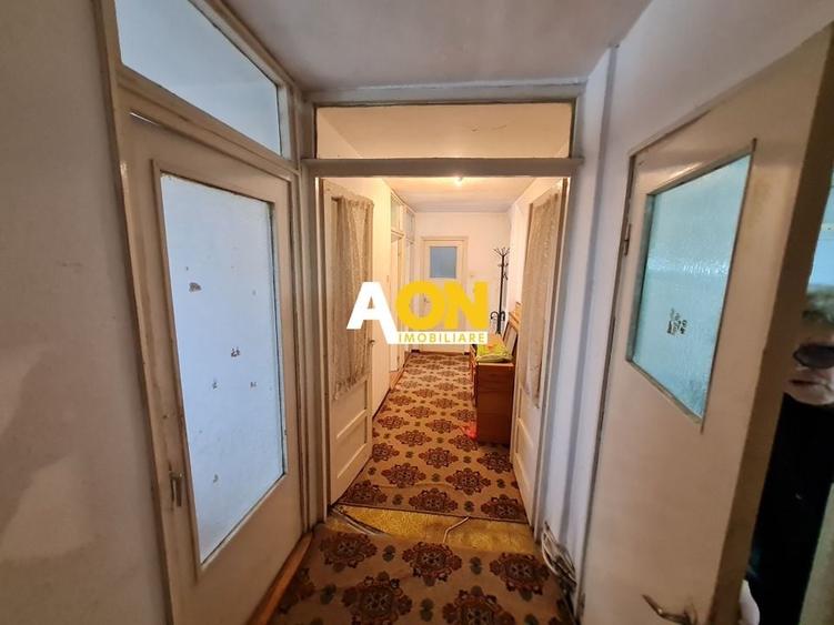 Apartament 4 Camere, Etaj 3, Decomandat, Zona Parc Cetate - 6