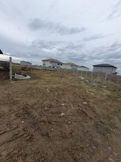 Teren Calea Urseni, str.Ciocarliei- comision 0 - 7