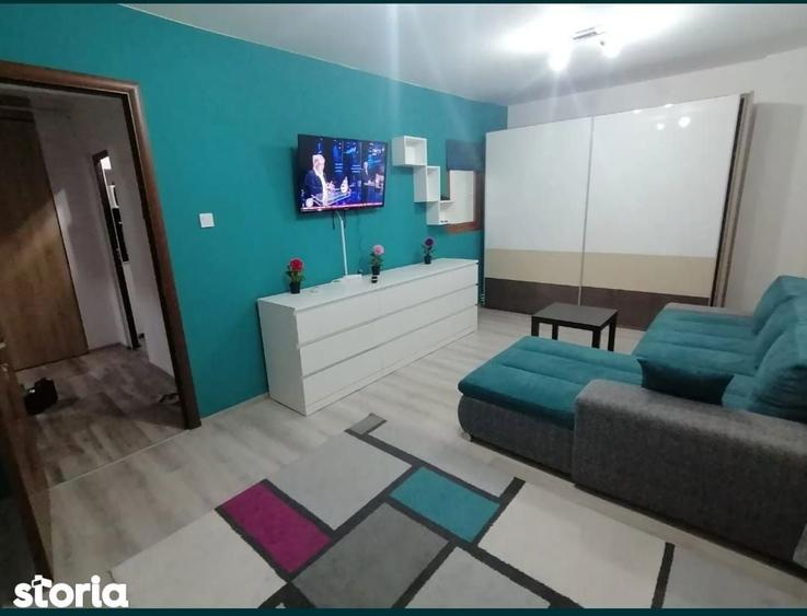 Inchiriez apartament 2 camere cartier Micro 3 - 2
