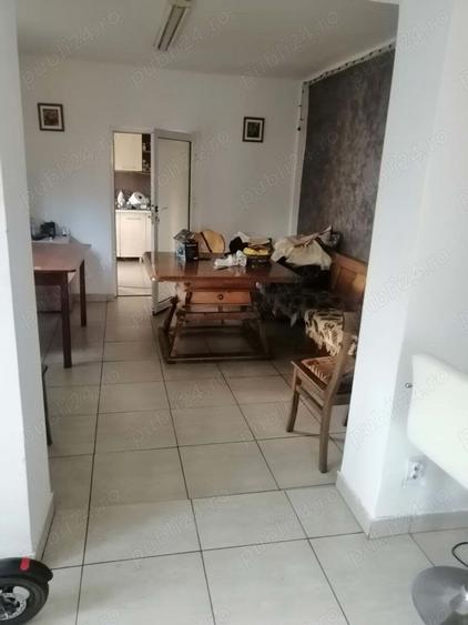 Vand casa, teren ?i spa?iu comercial in Constan?a, zona Gara - 3