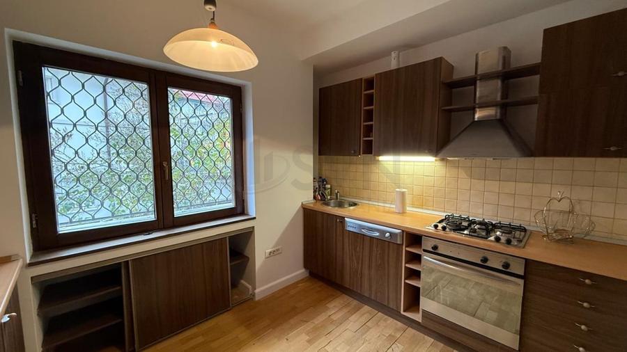 REA1026390 Apartament 3 camere Cartierul Primaverii - 2