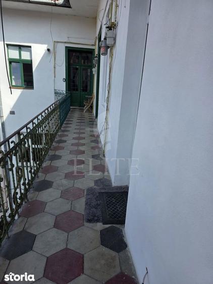 Apartament o camera in zona MAGAZINUL CENTRAL - 8