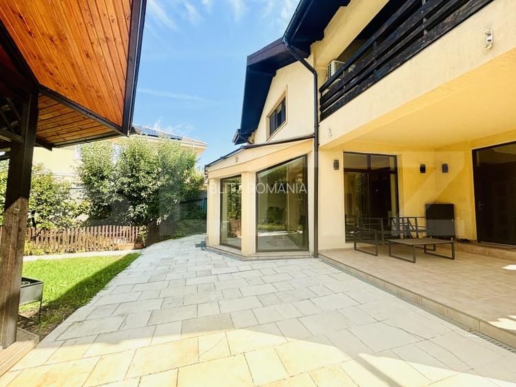 Proprietate de exceptie - resedinta de lux cu teren generos si dotari premium Proprietate de exceptie - resedinta de lux cu teren generos si dotari premium