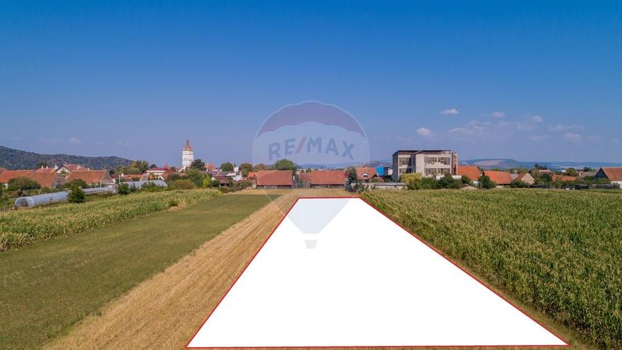 Comision 0 %! Teren intravilan de vanzare, Harman! - 3