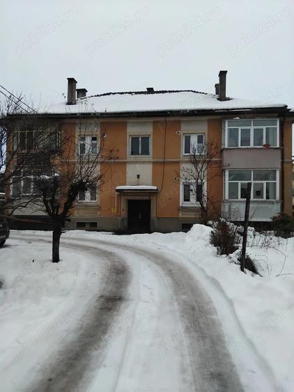 Vand aparrament 3 camere in casa cu 4 apartamente - 3