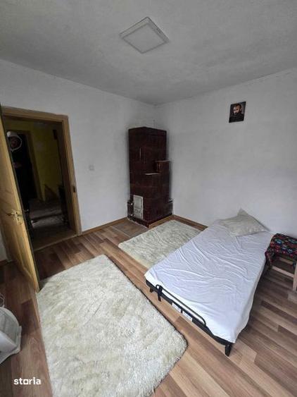 Vand casa din caramida cu 4 camere si garaj / Teren 900mp - 5