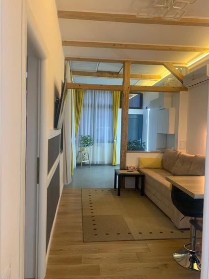 Inchiriez studio ultracentral la casa - 2