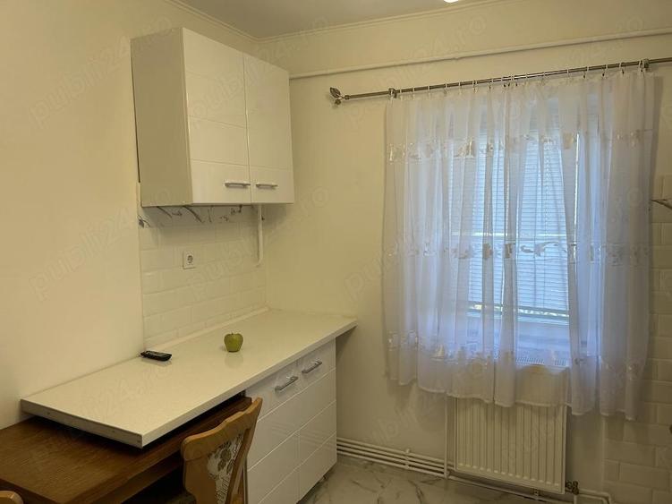 Inchiriez apartament cu o camera - 8